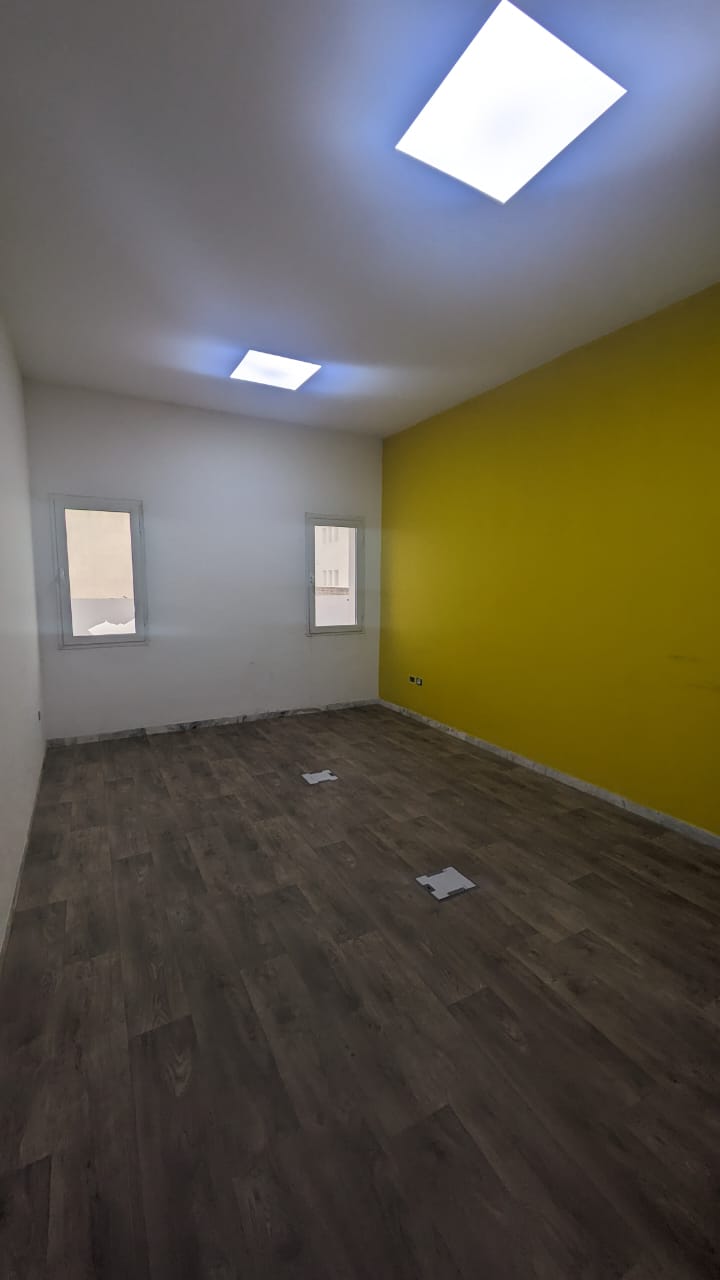 La Soukra Charguia 1 Bureaux & Commerces Bureau Bureau 4 espaces  charguia 1