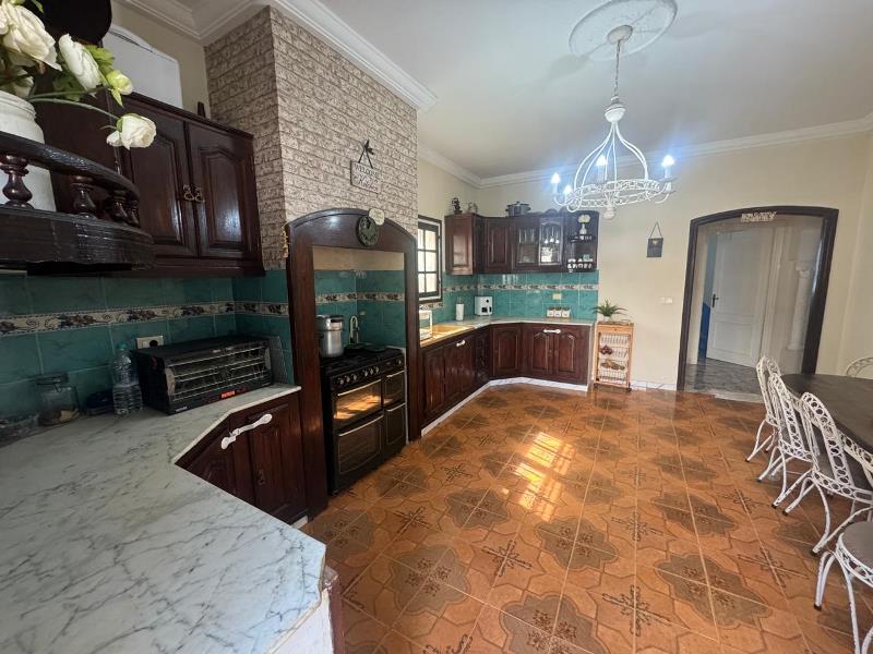 Hammamet Hammamet Vente Appart. 5 pices+ Maison rosier rf v2902