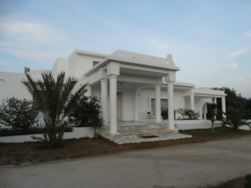 Hammamet Hammamet Vente Appart. 4 pices Villa younan 2 rf v1214
