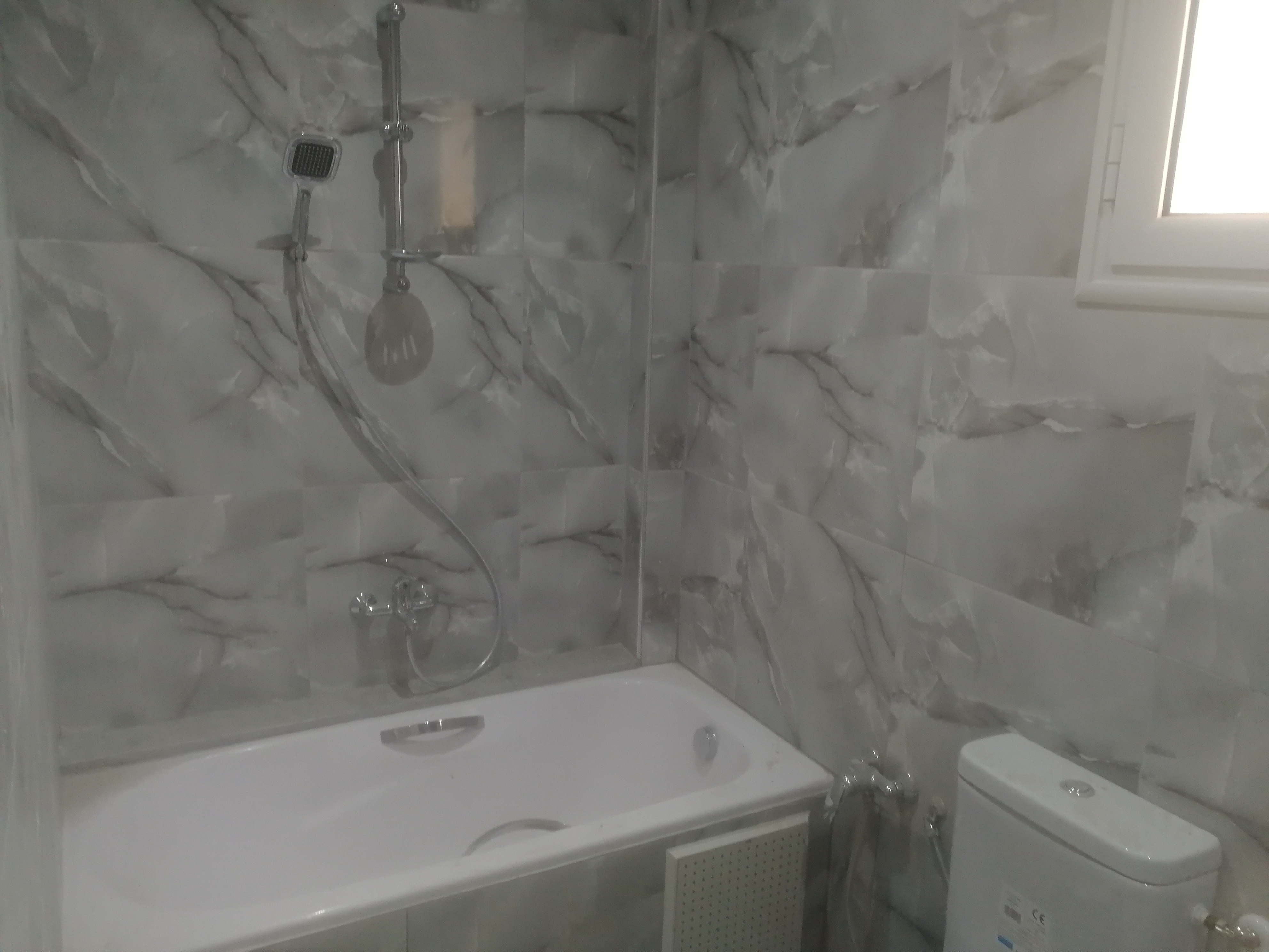 La Marsa Marsa Safsaf Location Appart. 3 pices Etage de villa neuf  cit el moez