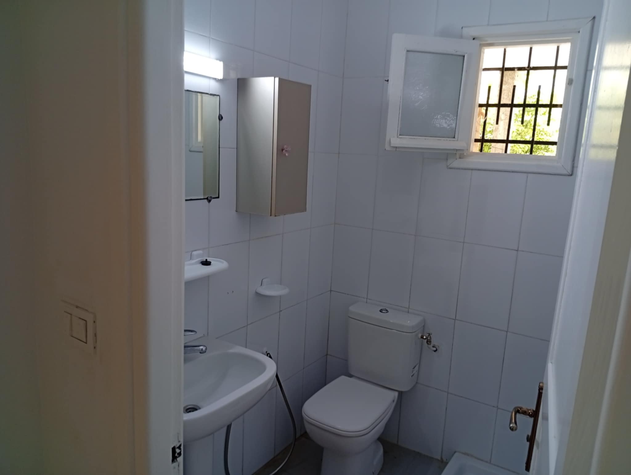 Raoued Cite Ennour Jaafar Location Maisons Maison pour famille  ou jeune couple  ou etudiants