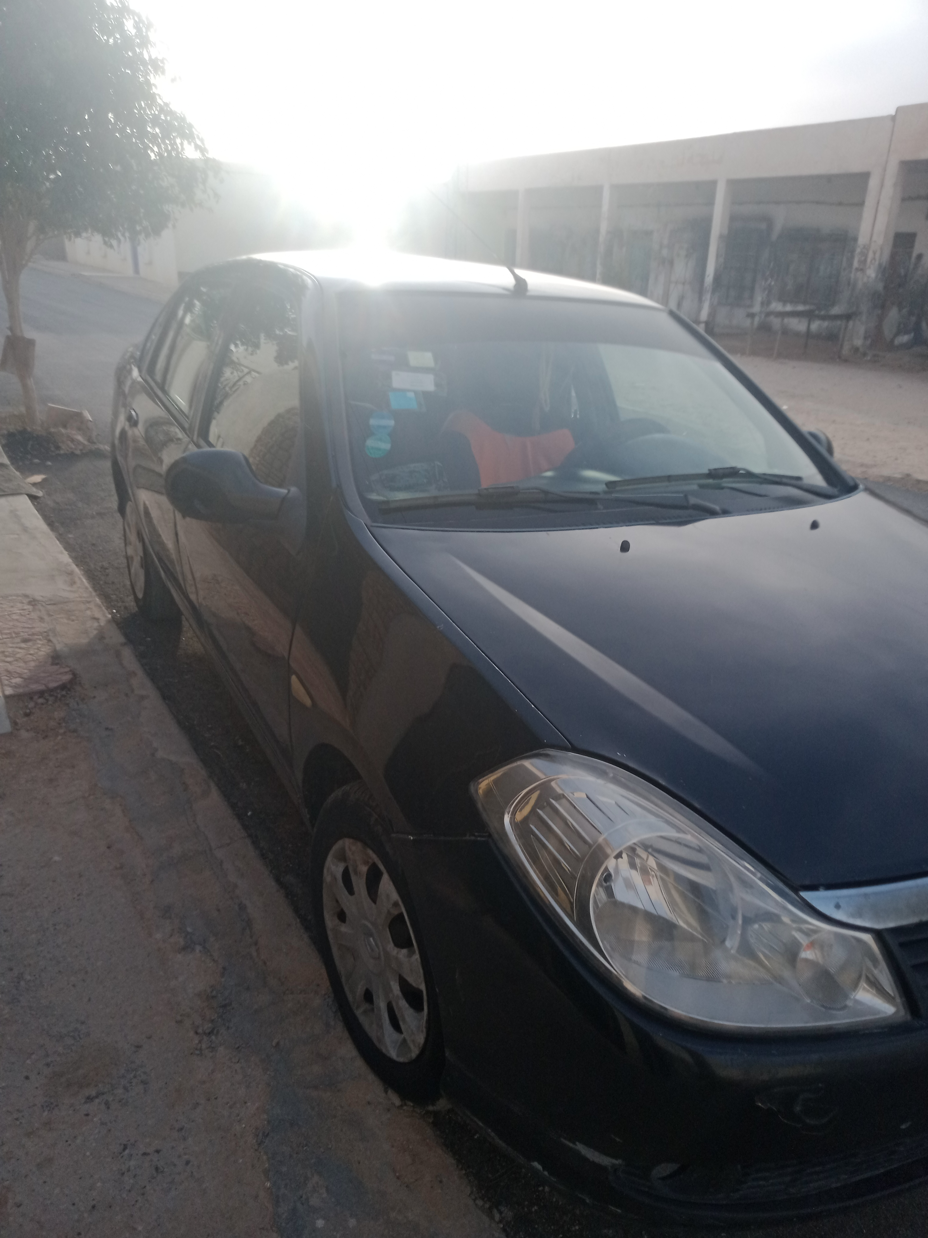 El Ksar El Ksar Renault Symbol Symbole 1  2012