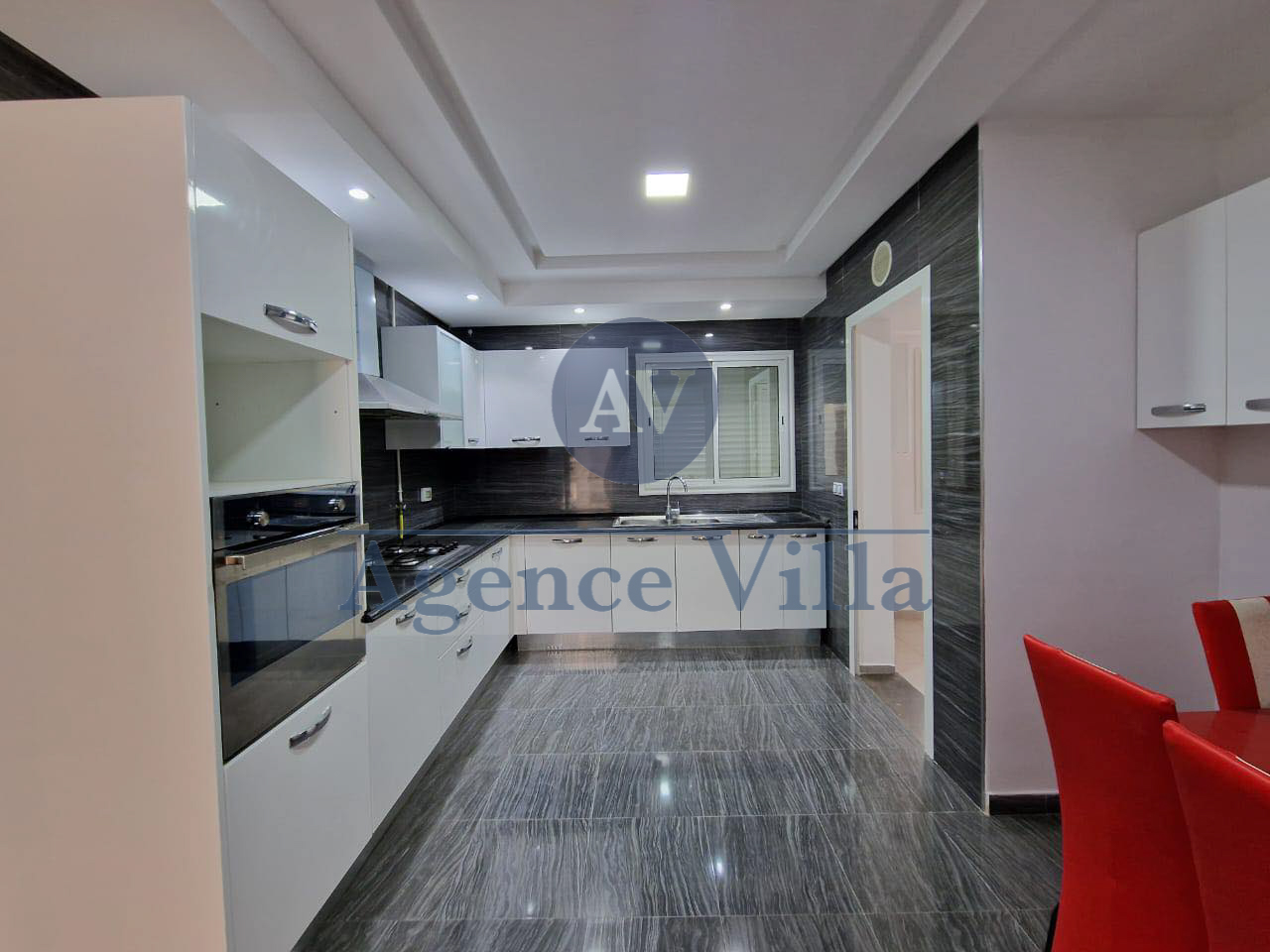 Ain Zaghouan Jardins de Carthage Vente Duplex Un duplex s4 aux jardins de carthage