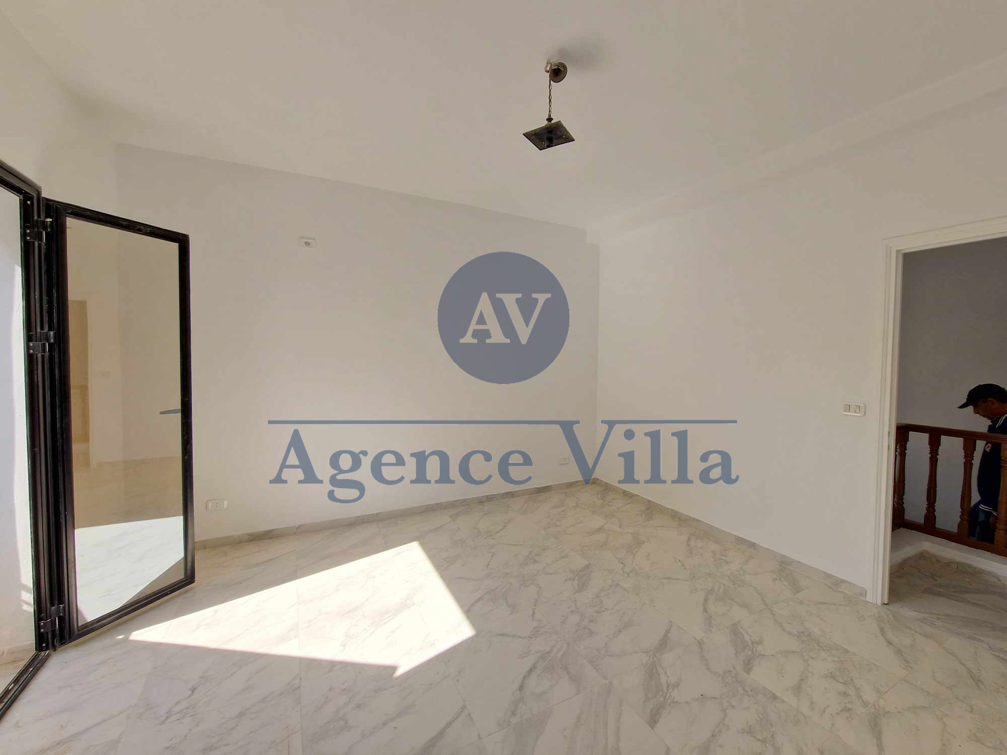La Marsa Cite Erriadh Location Duplex Une villa s4 avec piscine  la marsa