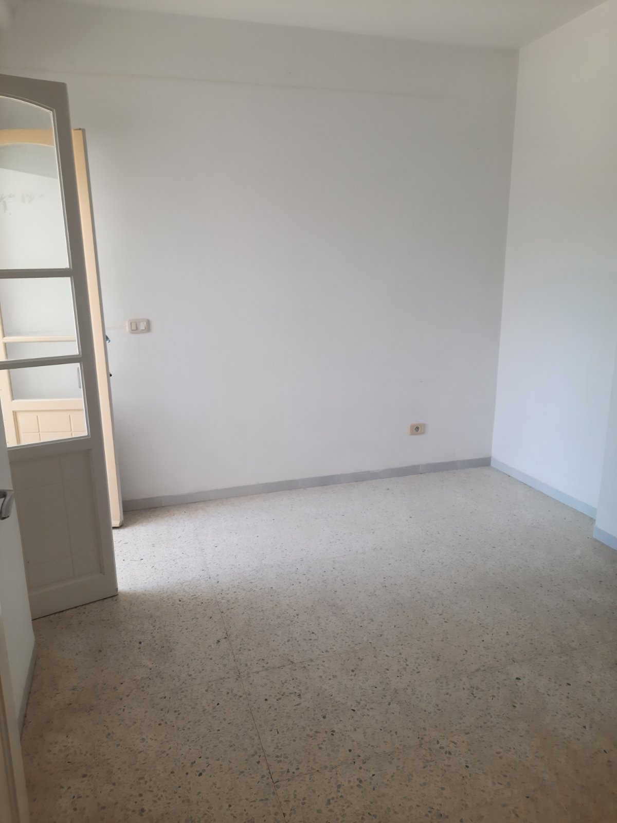 Sfax Ville Sfax El Jadida Location Appart. 4 pices Appartement salon et 3 pices  sfax eljadida