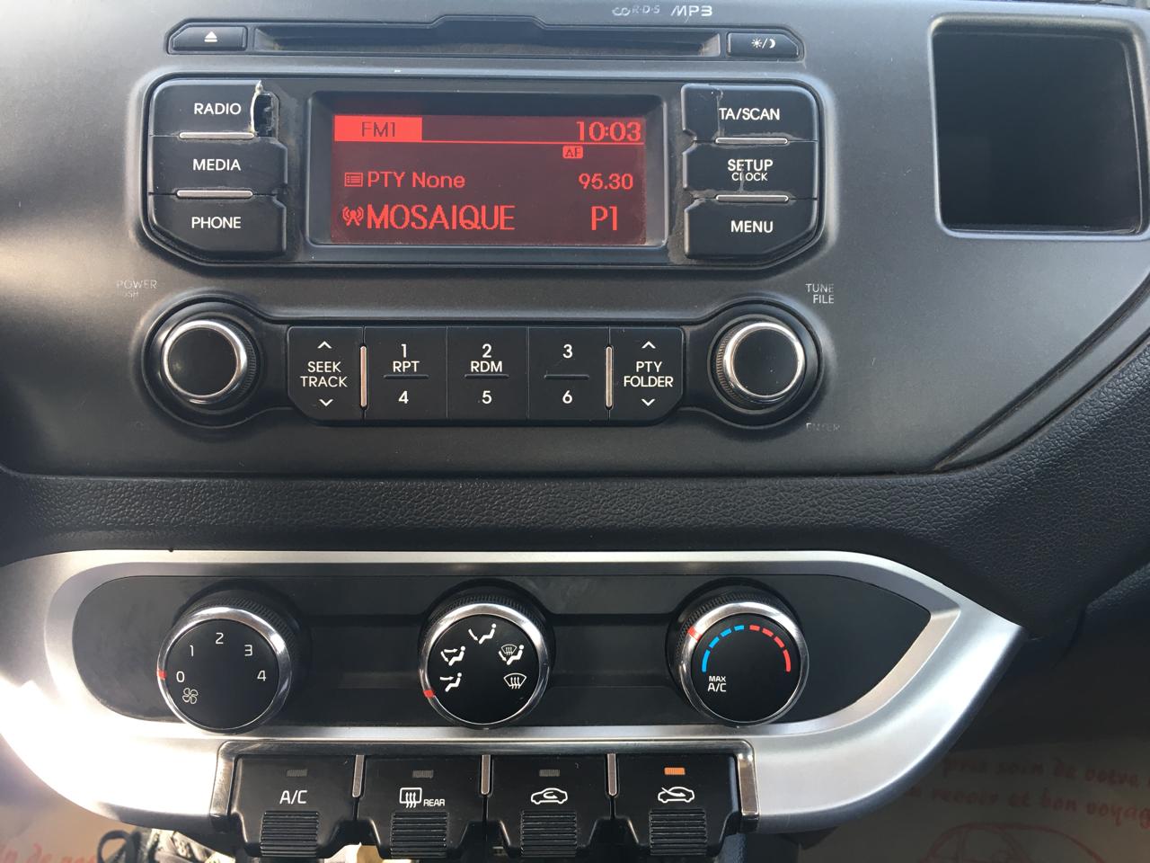 Sfax Ville Sfax Kia Rio Kia rio sdan propre