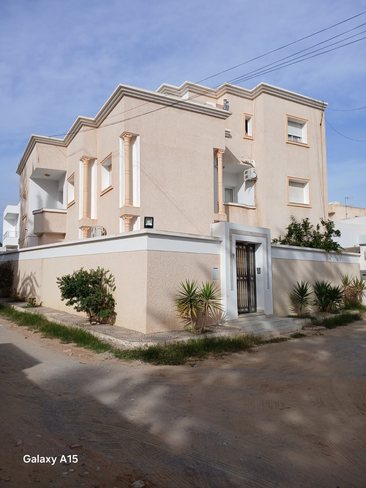 Hammamet Cite El Kharroub Location Appart. 2 pices Particuler excellente occasion