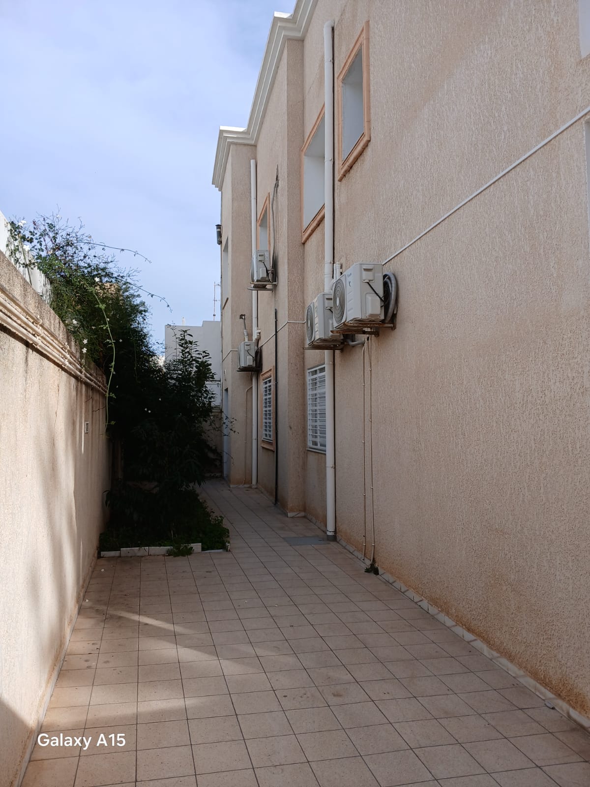 Hammamet Cite El Kharroub Location Appart. 2 pices Particuler excellente occasion