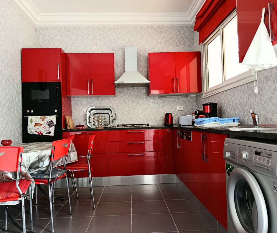 La Marsa Marsa Ennassim Location Appart. 4 pices Une villa meuble avec grand jardin et terrasses