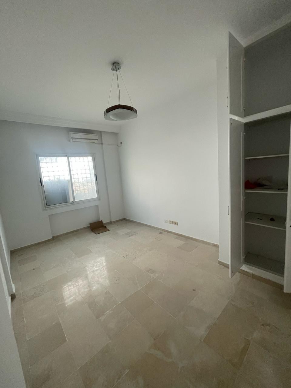 Cite El Khadra Cite Jardins Bureaux & Commerces Bureau Bureau s plus 4  alain savary