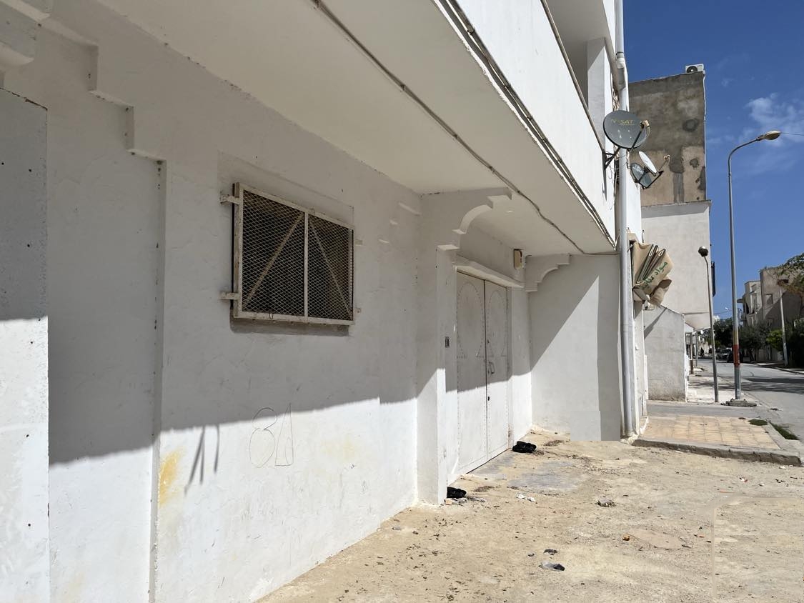 El Kram Le Kram Ouest Location Surfaces Trs beau local de 90 m2 au kram