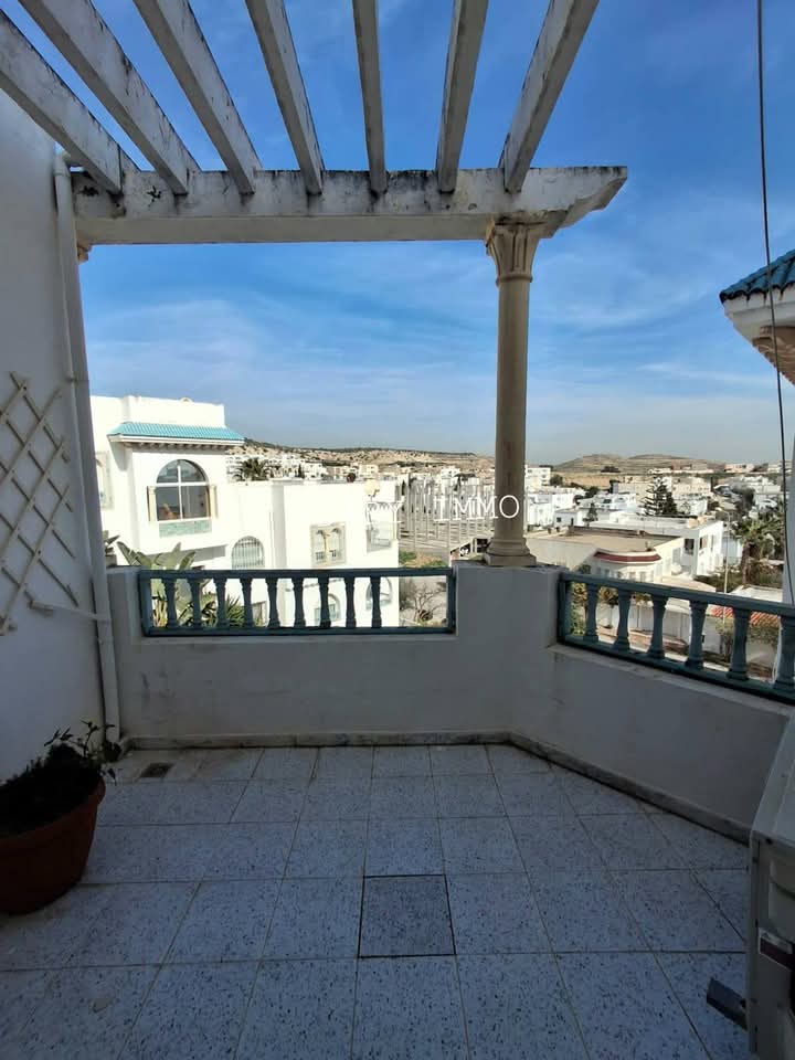 Ariana Ville Cite Ennasr 2 Vente Appart. 5 pices+ Appartement s4  ennasr