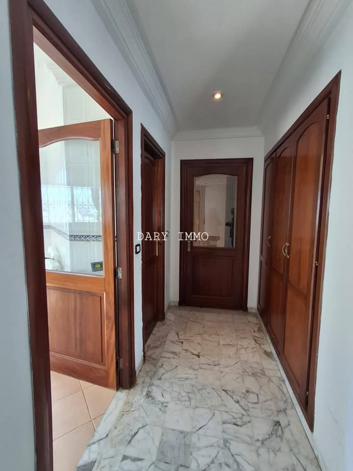 Ariana Ville Cite Ennasr 2 Vente Appart. 5 pices+ Appartement s4  ennasr