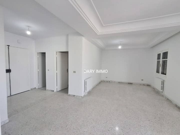 El Menzah El Manar 1 Location Appart. 4 pices Appartement spacieux s3  el manar 1