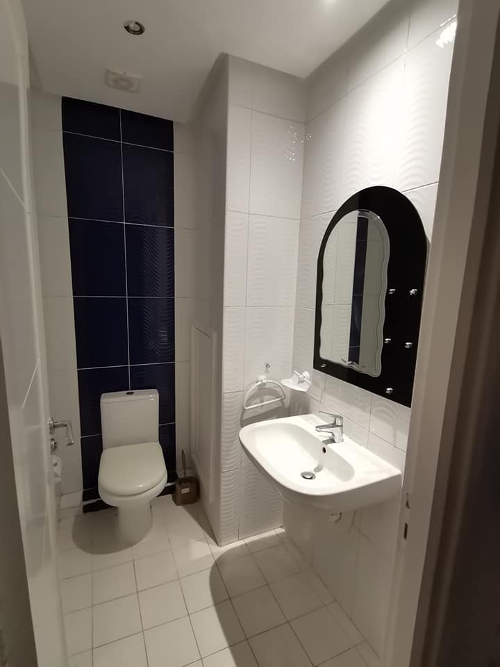 La Soukra La Soukra Location Appart. 5 pices+ Soukra spacieux appt s3 bien situ