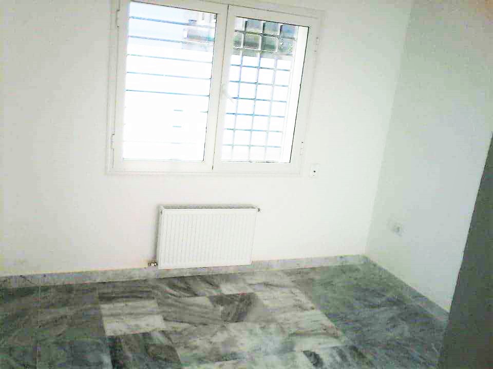 Bou Mhel El Bassatine Bou Mhel Location Appart. 3 pices Bureau 3 et kitchenette  au  cit sahar  bou mhel