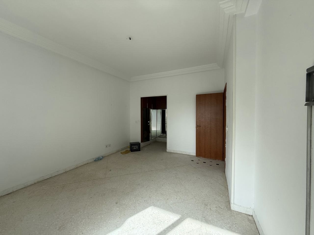 Ariana Ville Cite Ennasr 2 Vente Appart. 2 pices Appartement s2 ennasr 2