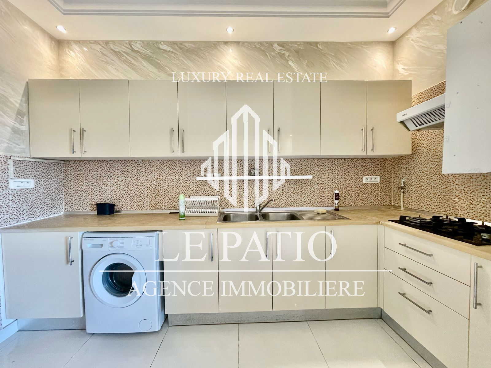 La Marsa Marsa Ennassim Location Appart. 3 pices Appart s2 meubl a la marsa