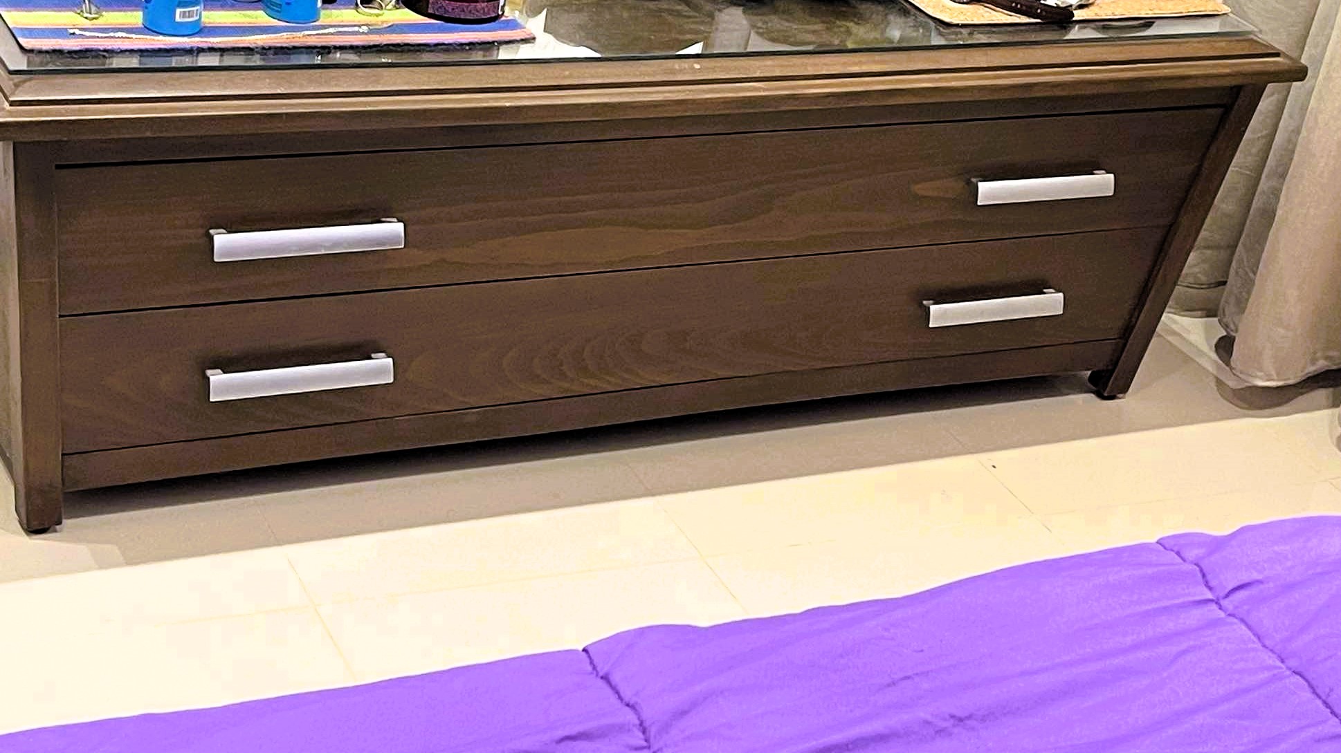 Mahdia Mahdia Chambres  coucher Lits Lit 2 place avec coiffeuse 2 tiroirs
