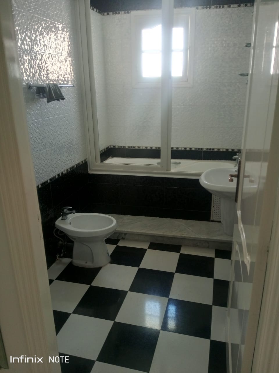 Hammam Sousse Hammam Sousse Vente Appart. 4 pices Spacieux s3 bon etat h sousse