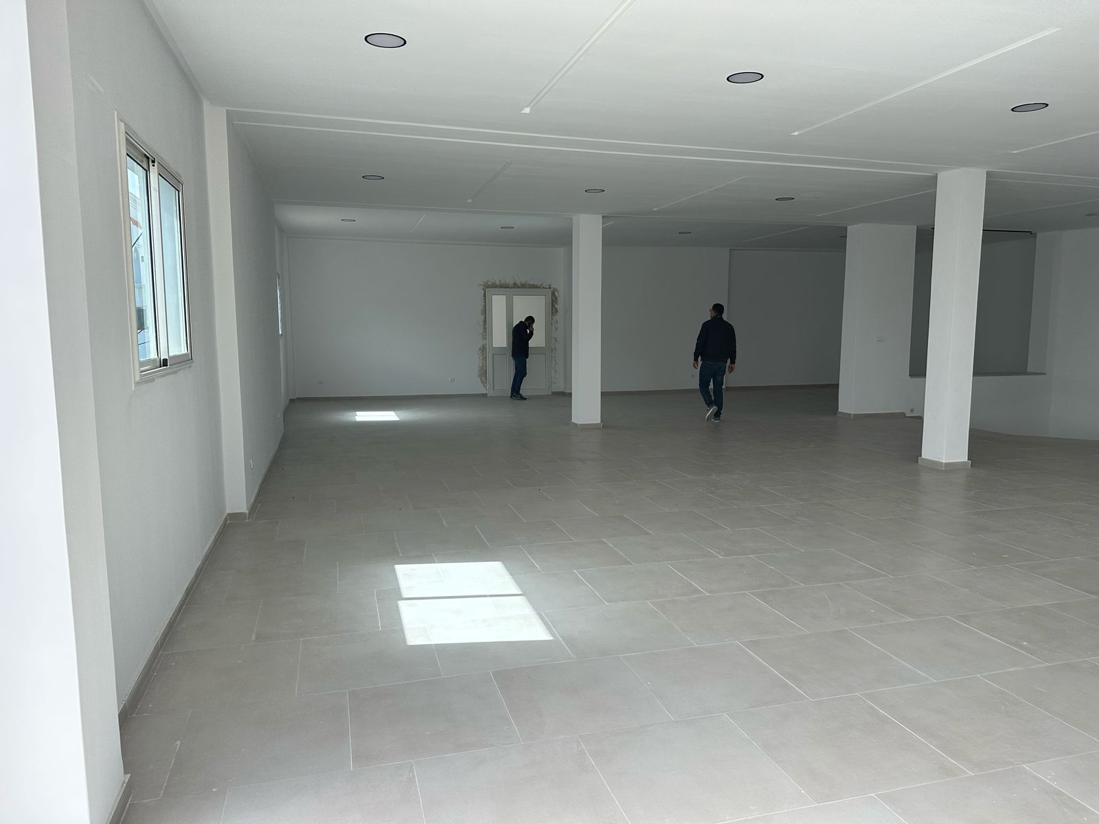 Akouda Akouda Location Appart. 2 pices Local 2 niveaux gp1 oued el ourouk