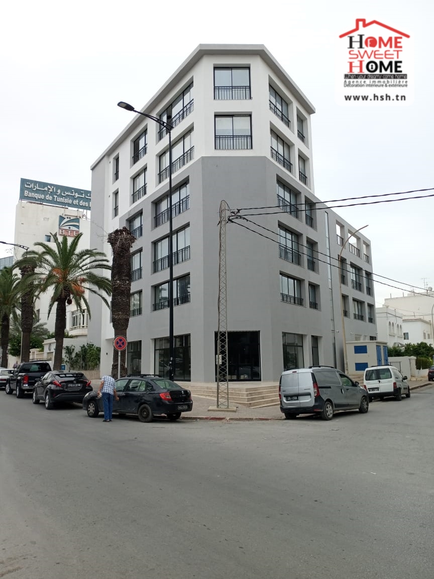 Bab Bhar Bab Bhar Bureaux & Commerces Atelier,Garage Galerie elegance tunis