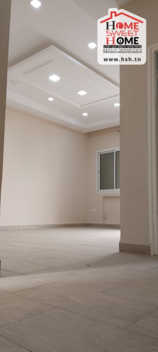 La Marsa Marsa Safsaf Location Appart. 2 pices Etage de villa jemni  cit el hokem