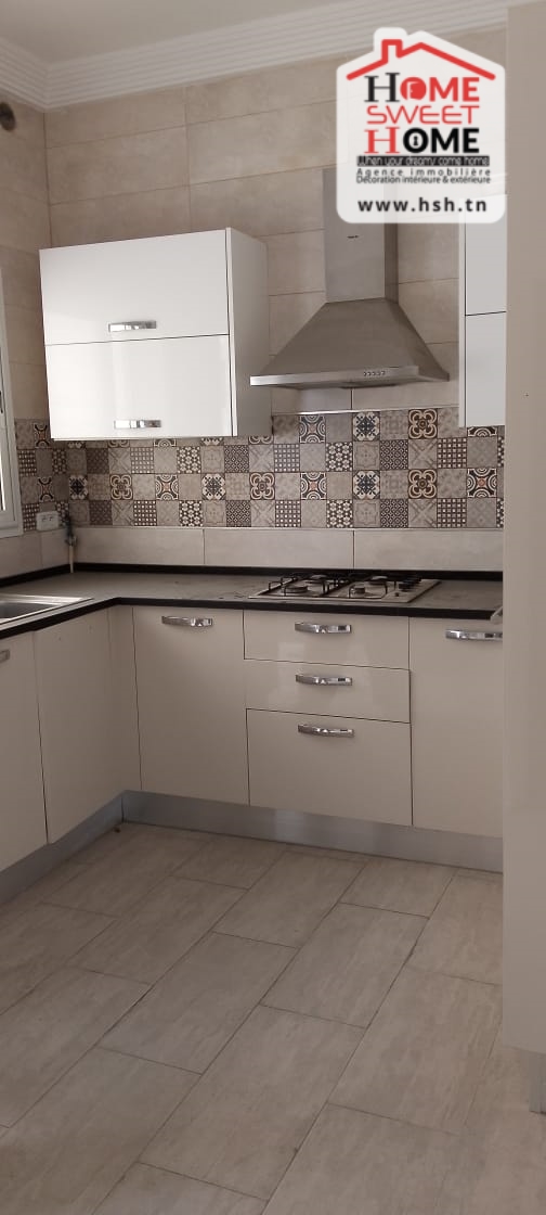 La Marsa Marsa Safsaf Location Appart. 2 pices Etage de villa jemni  cit el hokem