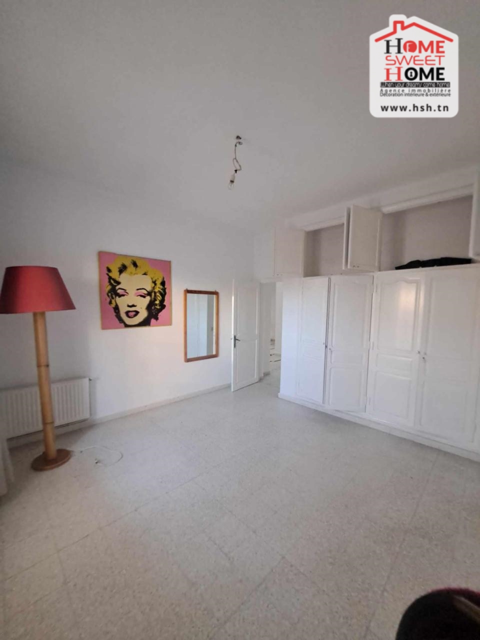 La Marsa Marsa Ennassim Location Appart. 5 pices+ Etage s4 virelia meubl  la marsa nassim