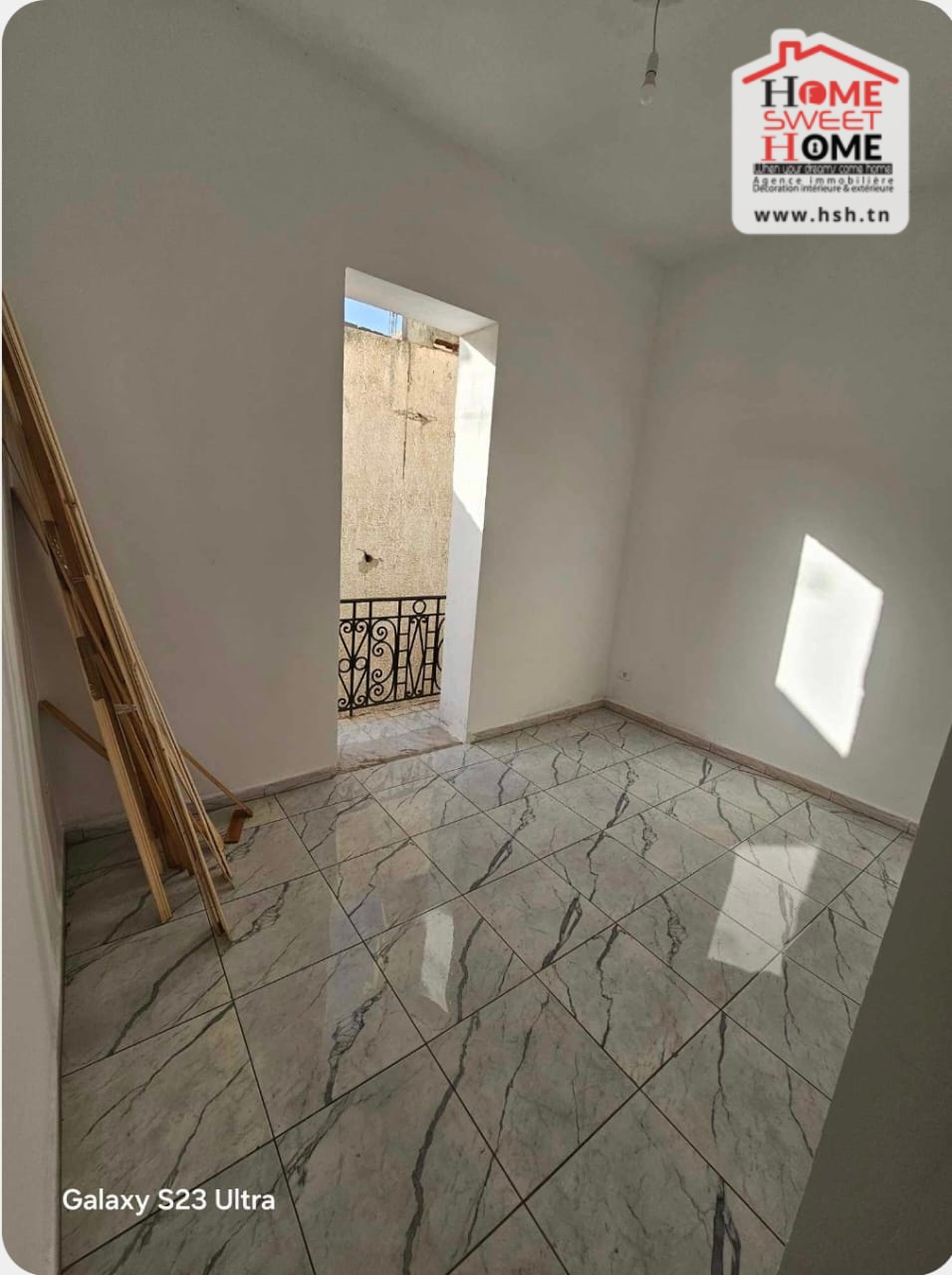 Bab Bhar Bab Bhar Vente Appart. 5 pices+ Immeuble endy  tunis