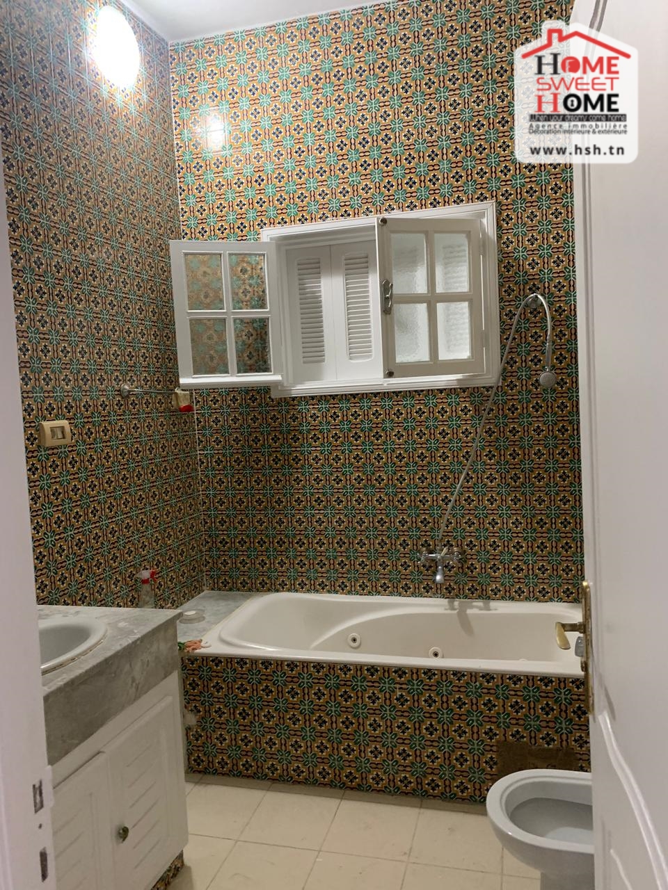 La Goulette Kheireddine Location Appart. 4 pices Etage de villa s3 fiora  kheireddine