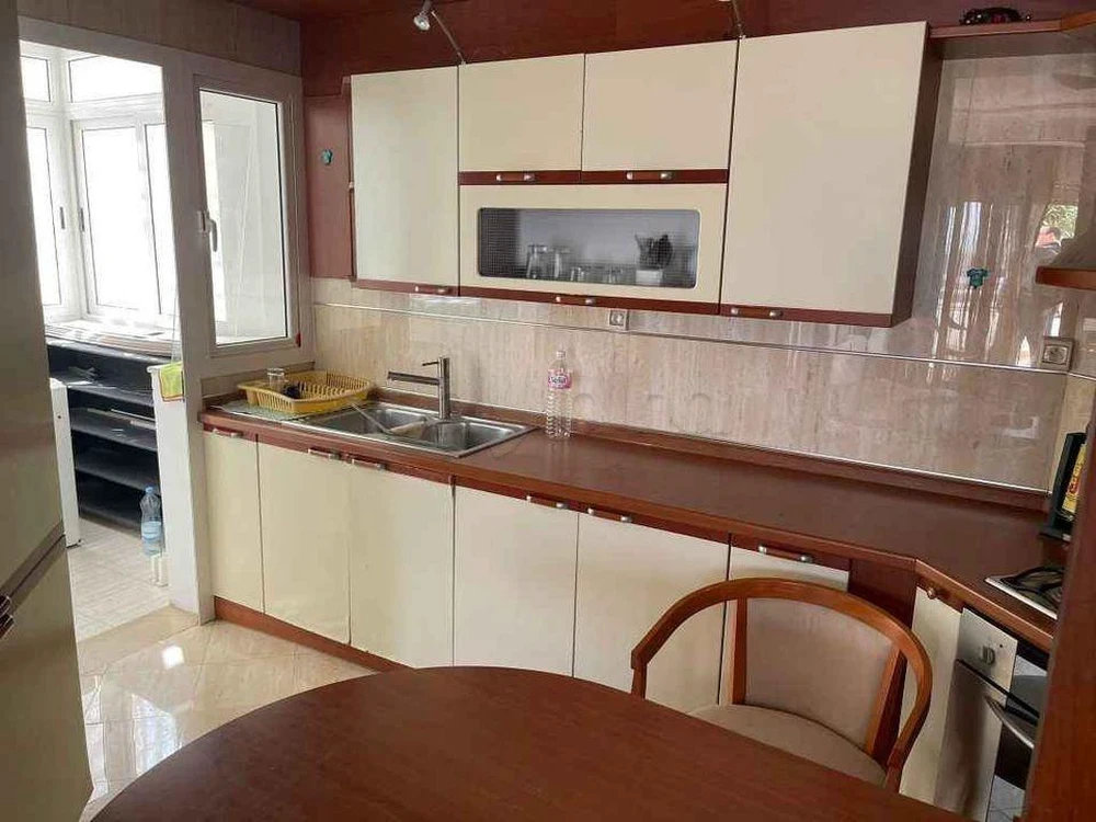 Ariana Ville Cite Ennasr 2 Location Appart. 2 pices Appart s1 meubl avec terrasse  ennasr 2