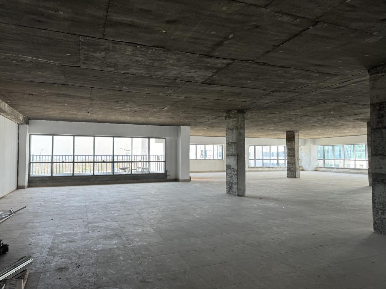 El Kram Le Kram Bureaux & Commerces Bureau Super bureau hs 2500 m2 au lac 3