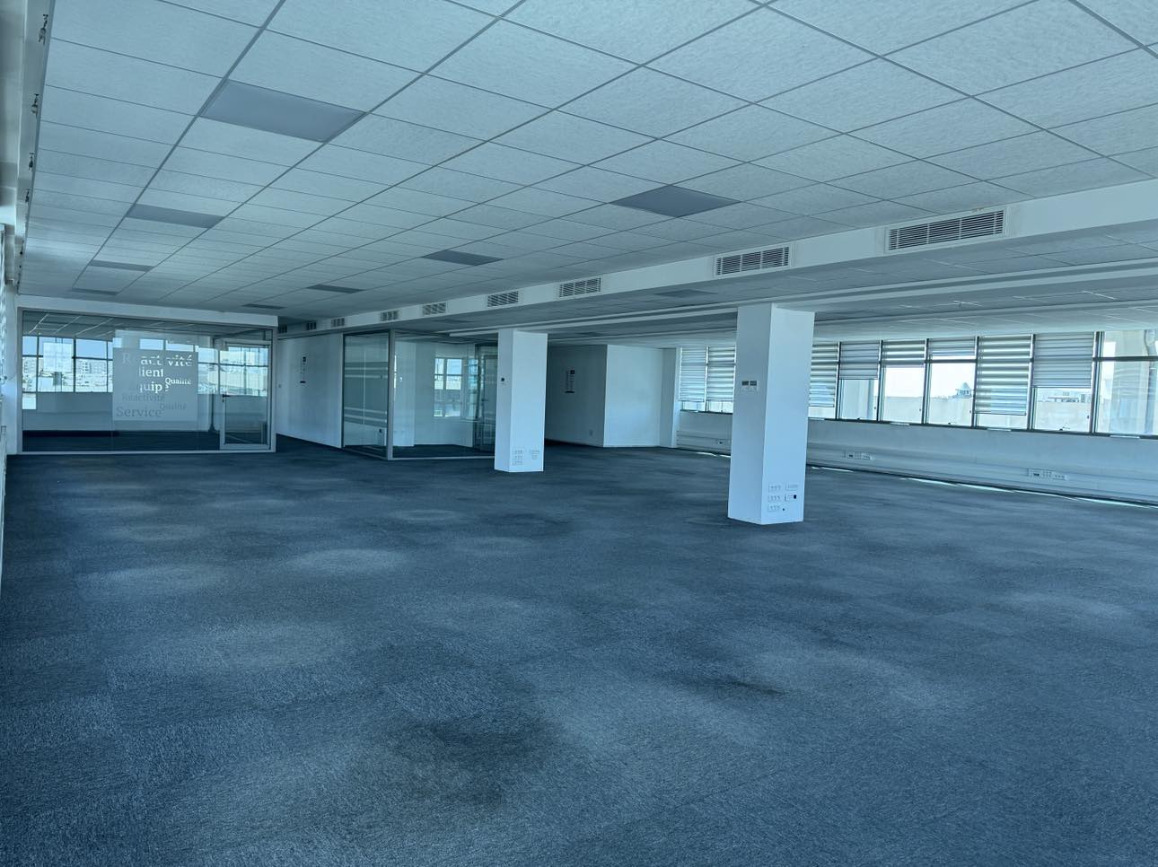 La Marsa Berge Du Lac Bureaux & Commerces Bureau Super bureau 1650 m2 hs au lac 2
