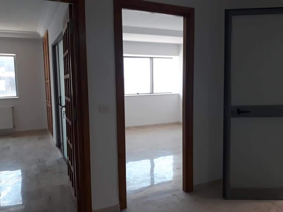 Sfax Ville Sfax El Jadida Location Appart. 2 pices Appartment  a usage bureautique
