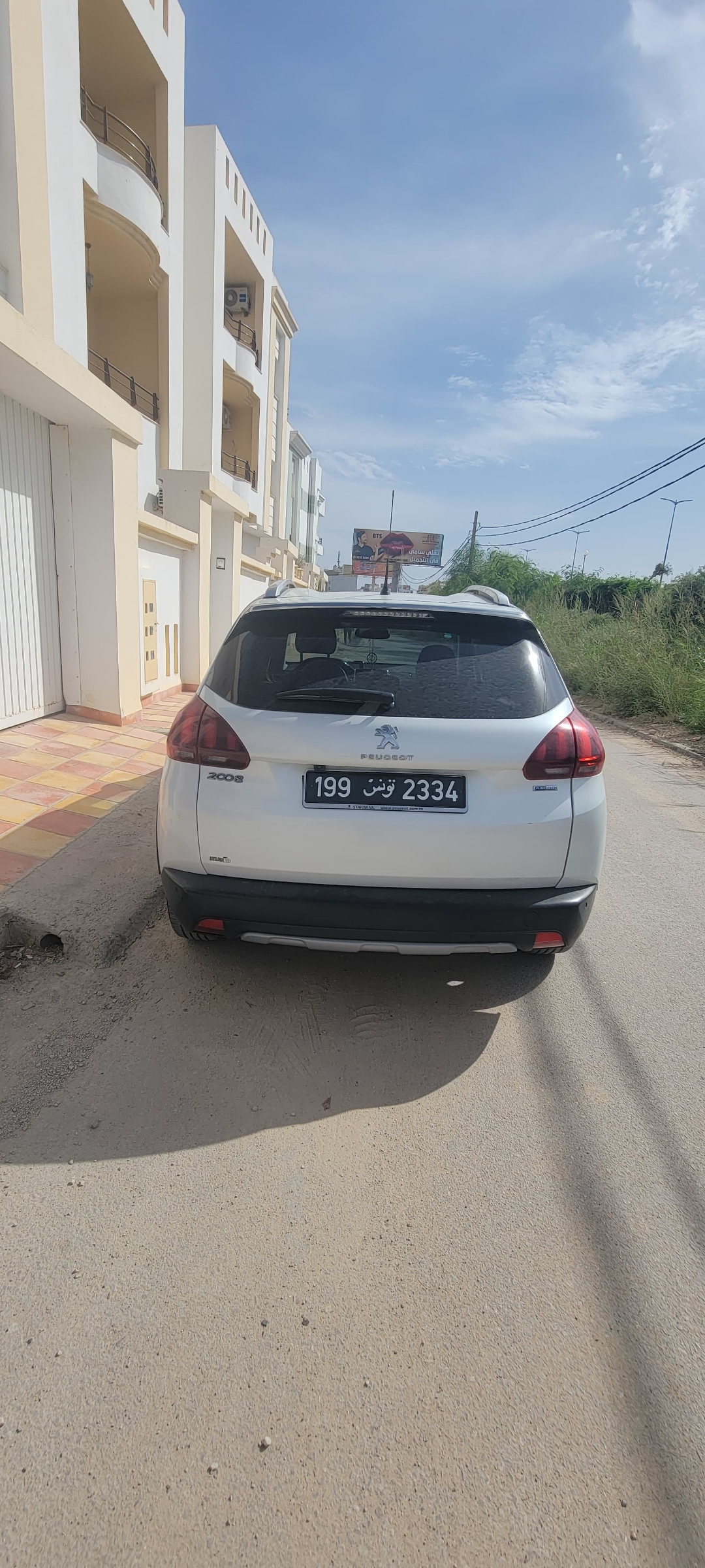 Kairouan Nord Cite Ichbilia Peugeot Autre Modle Peugeot 2008 affaire excellent tat
