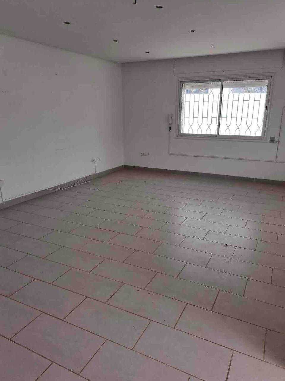 Cite El Khadra El Charguia Bureaux & Commerces Bureau Villa  usage de bureau