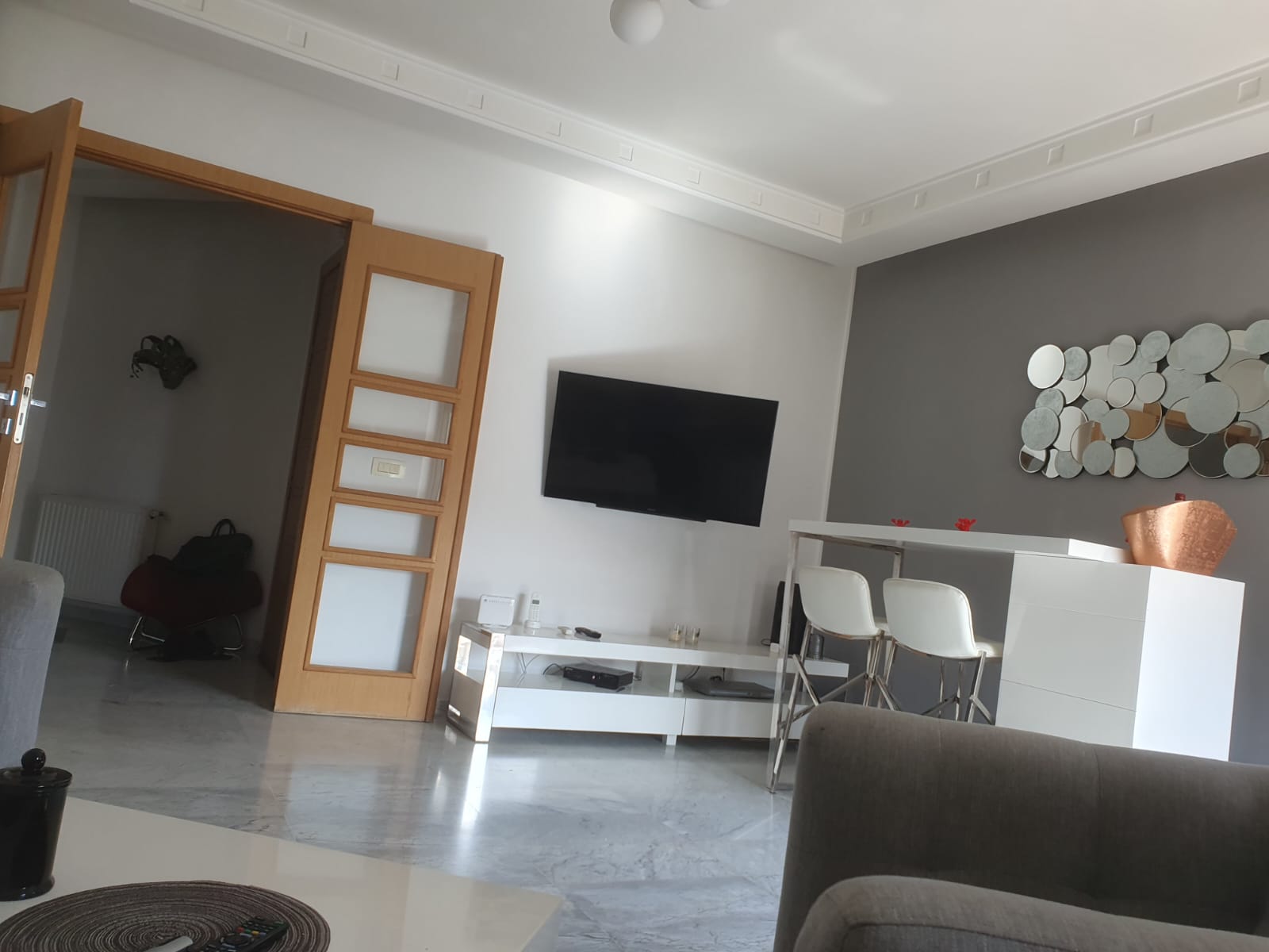 Ariana Ville Riadh Landlous Location Appart. 3 pices Magnifique s2 meubl hs  riadh landalous