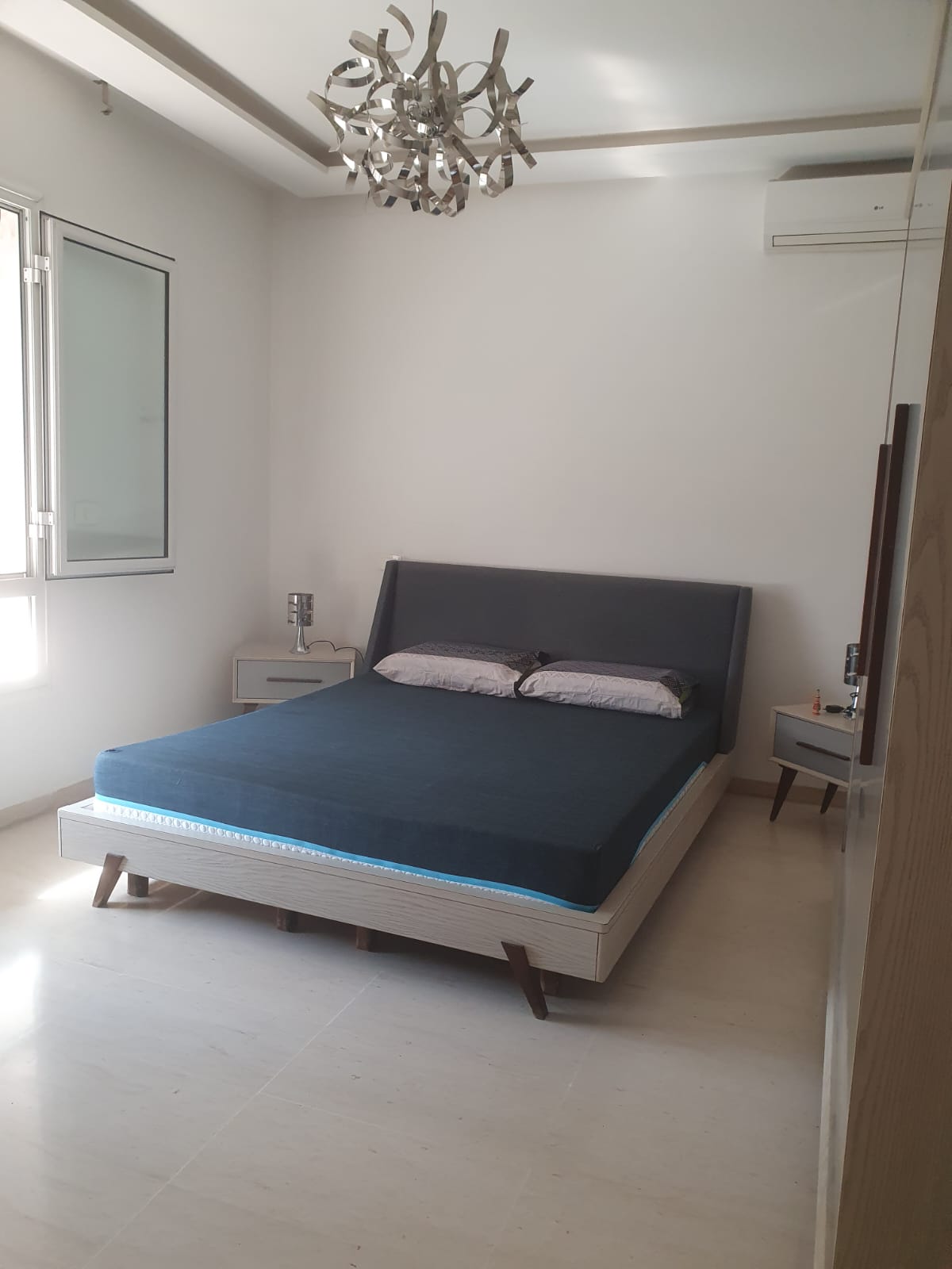 Ariana Ville Riadh Landlous Location Appart. 3 pices Magnifique s2 meubl hs  riadh landalous