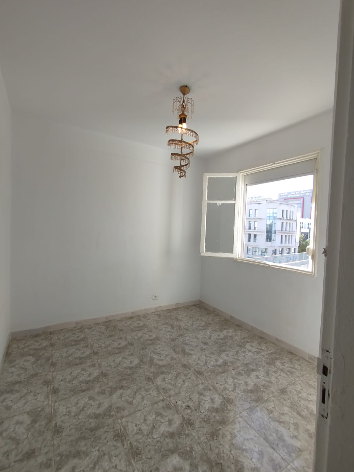 Cite El Khadra Cite El Khadra Vente Appart. 3 pices Joli appartement s2  cit el khadra