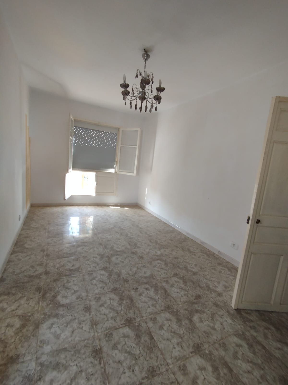 Cite El Khadra Cite El Khadra Vente Appart. 3 pices Joli appartement s2  cit el khadra
