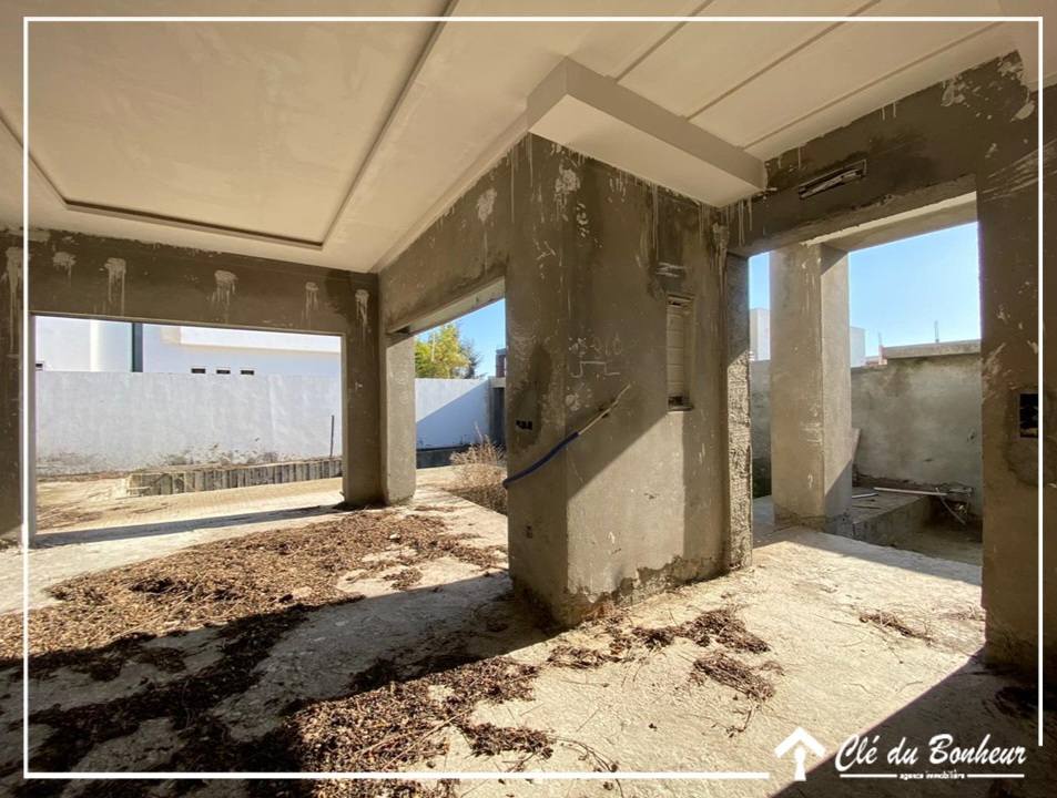 La Soukra La Soukra Vente Maisons Villa plain pied inacheve  la soukra