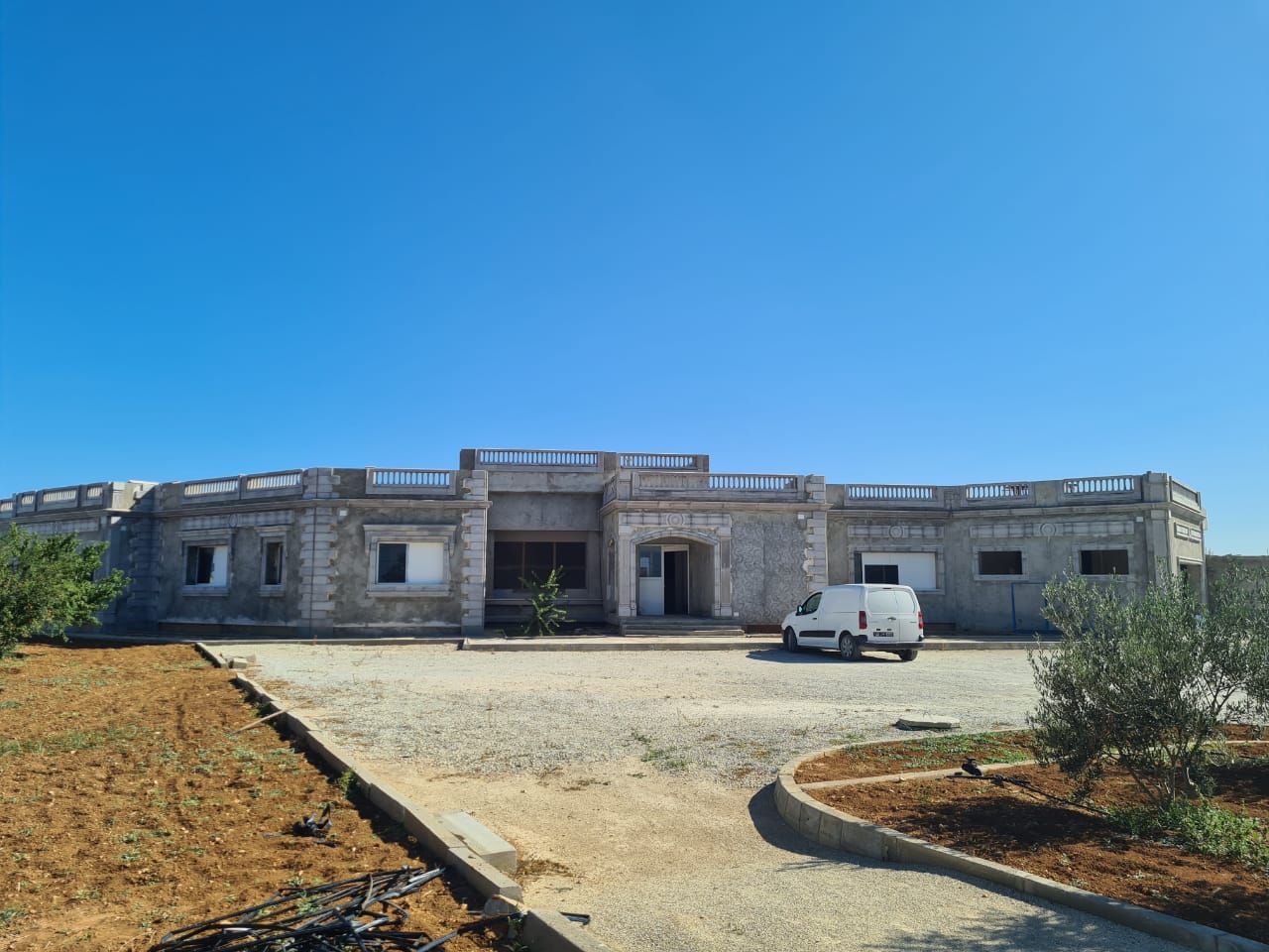 Sidi Thabet Chorfech 2 Terrain Terrain agricole Superbe ferme  sidi thabet