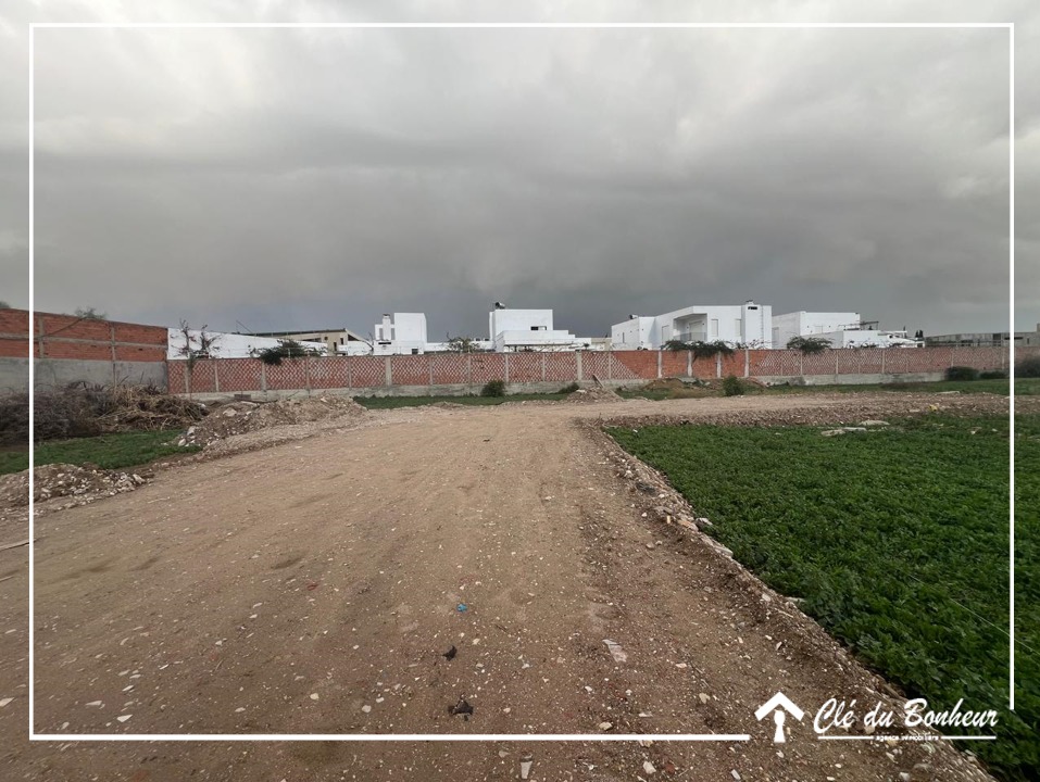 La Soukra La Soukra Terrain Terrain nu Des terrains  yakout hamaoui la soukra