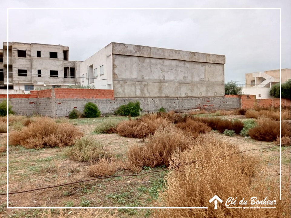La Soukra Sidi Frej Terrain Terrain nu Terrain  sidi fraj la soukra