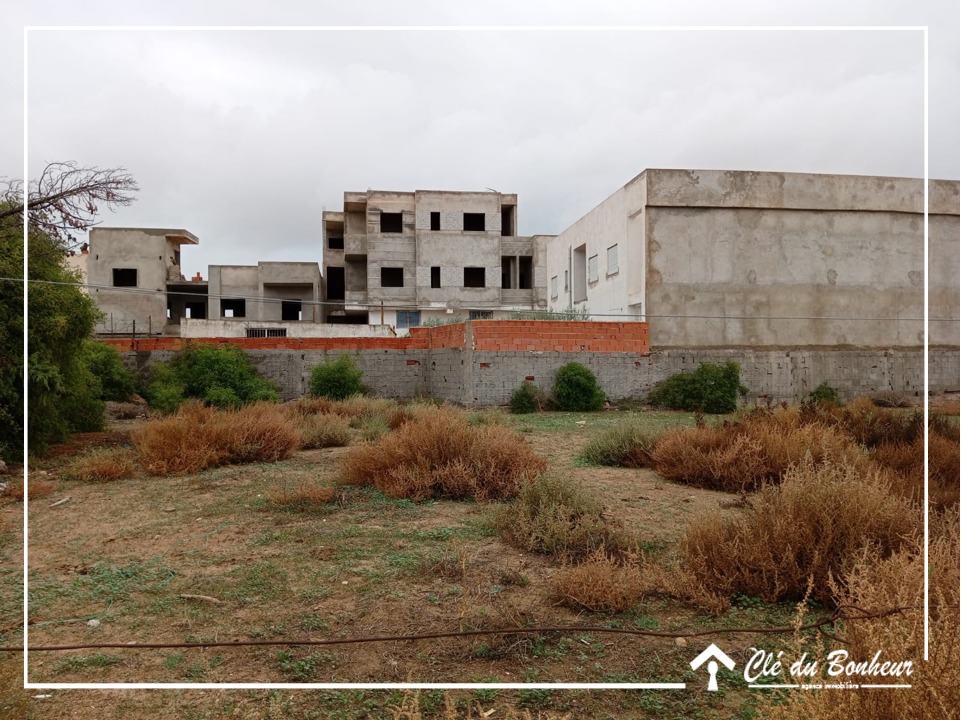 La Soukra Sidi Frej Terrain Terrain nu Terrain  sidi fraj la soukra