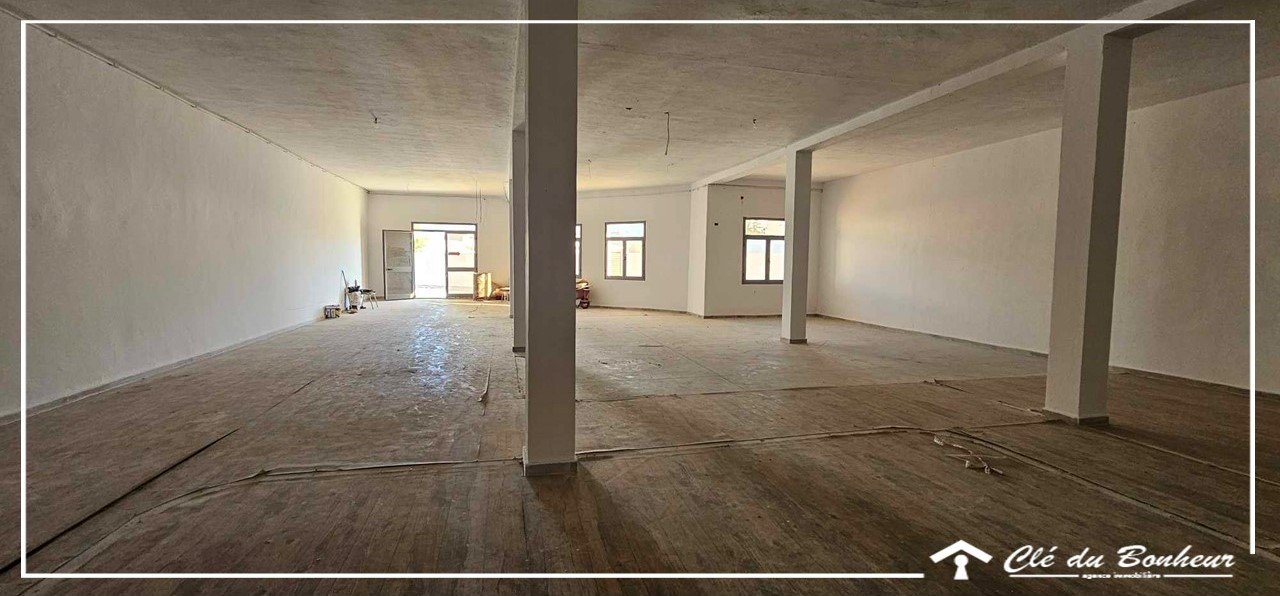 La Soukra Chotrana 3 Bureaux & Commerces Surfaces Des locaux neufs  chotrana 3