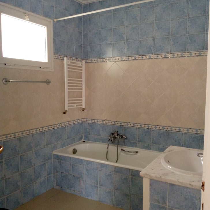 La Marsa El Aouina Vente Appart. 5 pices+ Aouina vent s4
