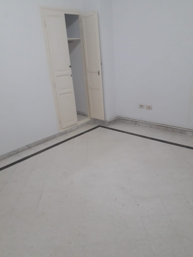 Ariana Ville Cite Ennasr 2 Location Appart. 1 pice Appartement