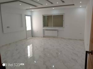 El Mourouj El Mourouj Location Appart. 1 pice    tage de villa  mourouj ref467a
